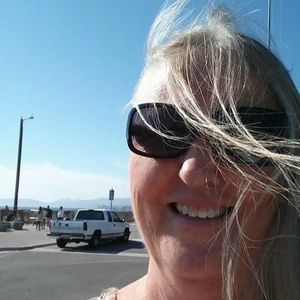 Meet your Posher, Rene